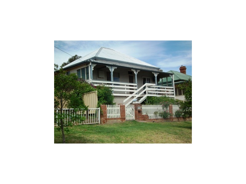 29 Hill Street, Parkes NSW 2870