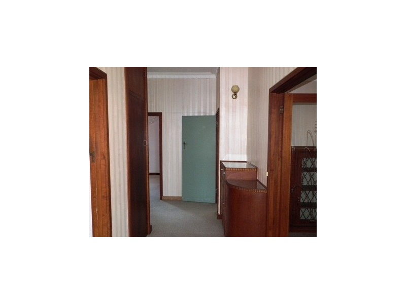 68 Mitchell Street, Parkes NSW 2870