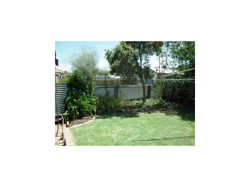 68 Mitchell Street, Parkes NSW 2870