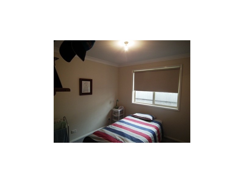 6 Caledonia Street, Parkes NSW 2870