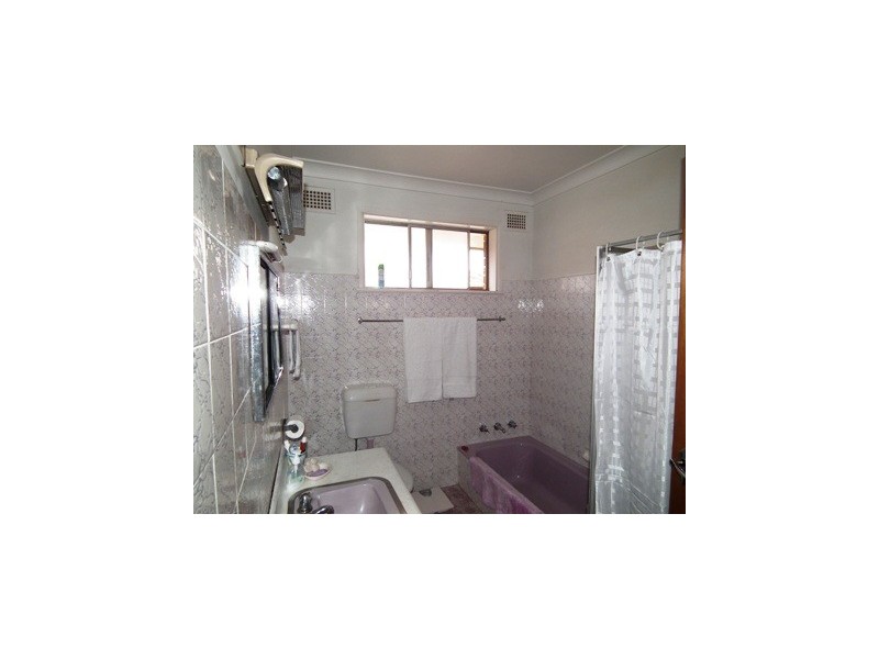 10 Captain Wilson Ave, Parkes NSW 2870