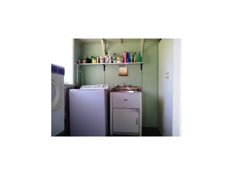 10 Captain Wilson Ave, Parkes NSW 2870