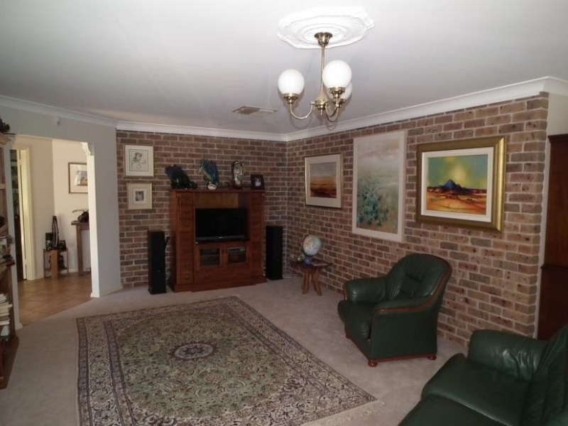 Lot 11, 28 Pine Road, Parkes NSW 2870