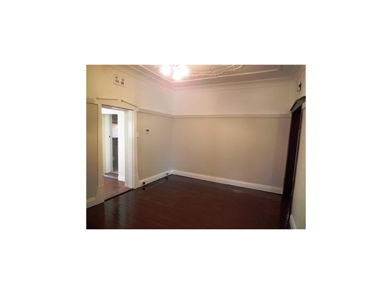 51 Church Street, Parkes NSW 2870