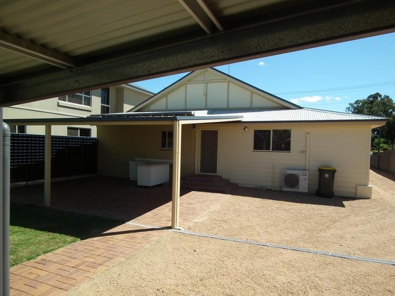 51 Church Street, Parkes NSW 2870