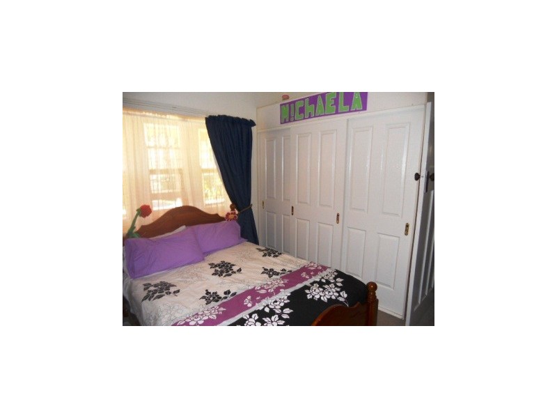 2 Cooke Street, Parkes NSW 2870