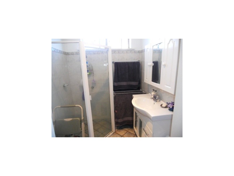 2 Cooke Street, Parkes NSW 2870