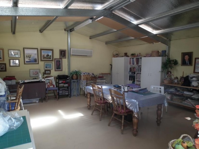 5 Guillan Place, Parkes NSW 2870