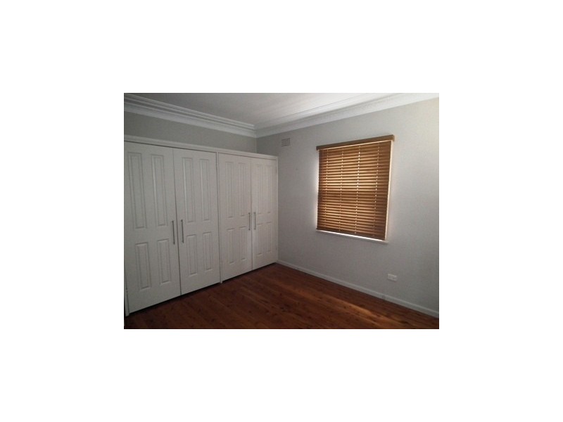 12 Boazman Ave, Parkes NSW 2870