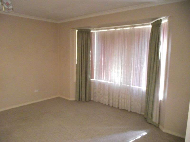 21 Danilenko Street, Parkes NSW 2870