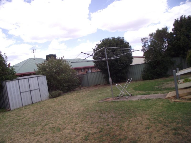 21 Danilenko Street, Parkes NSW 2870