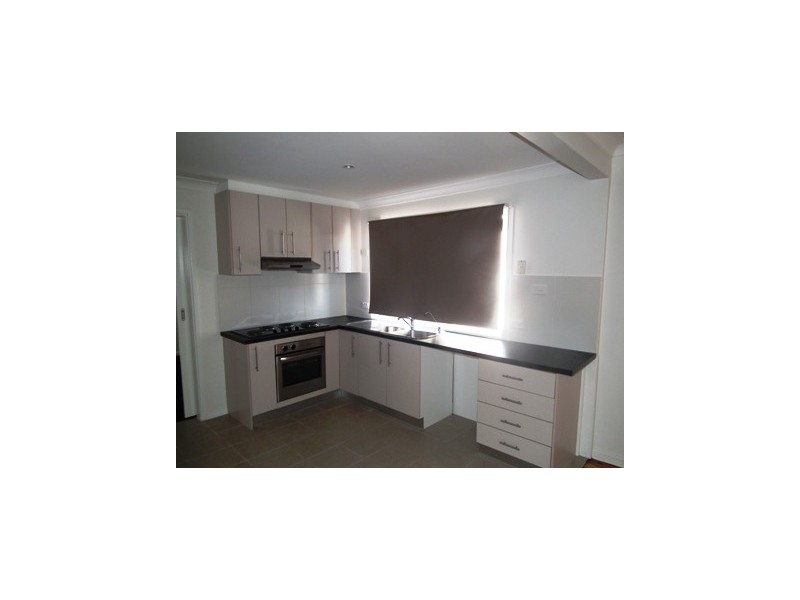 11 Kookaburra Street, Parkes NSW 2870