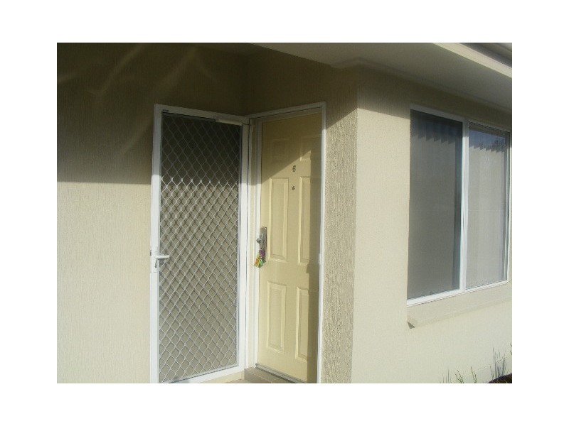 6/2A Wilga Street, Parkes NSW 2870
