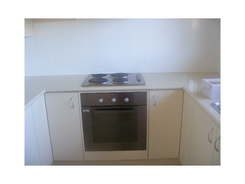 6/2A Wilga Street, Parkes NSW 2870