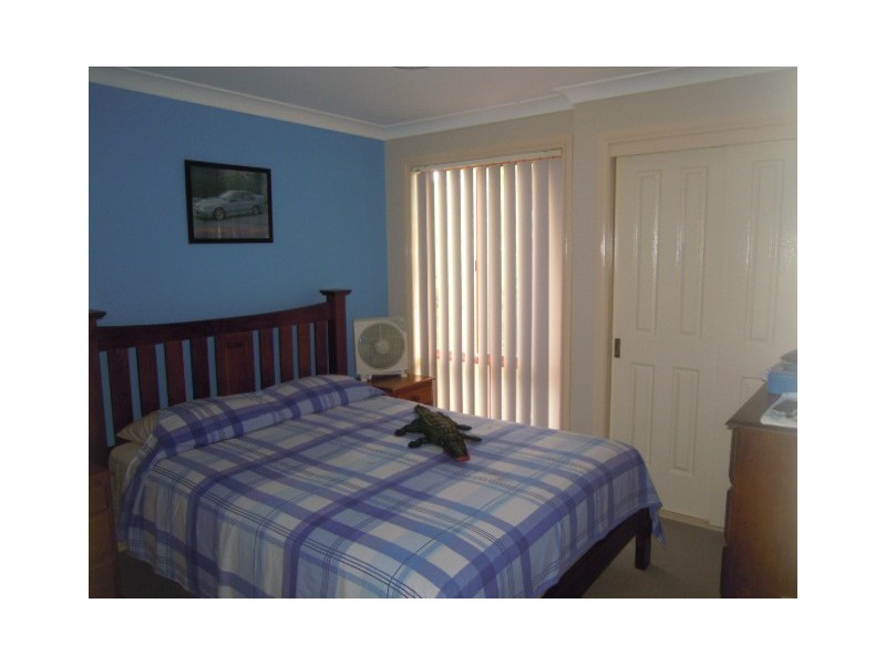 33 Park Street, Parkes NSW 2870