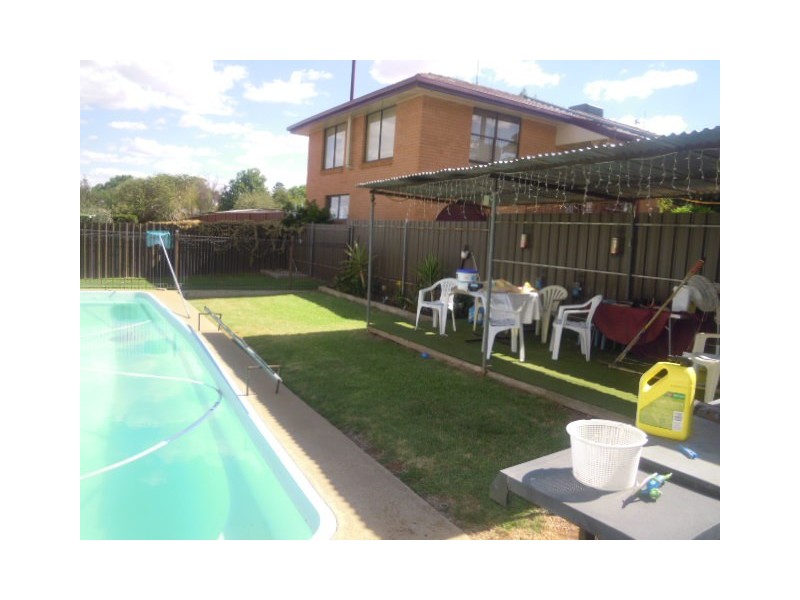 40 Lorking Street, Parkes NSW 2870