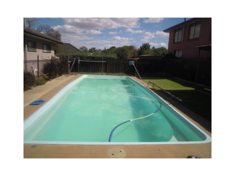 40 Lorking Street, Parkes NSW 2870