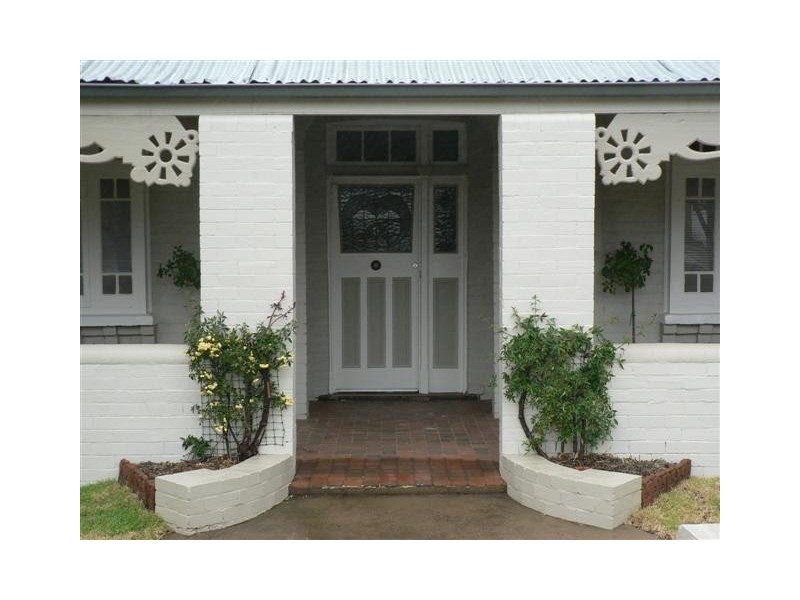 31 Victoria Street, Parkes NSW 2870