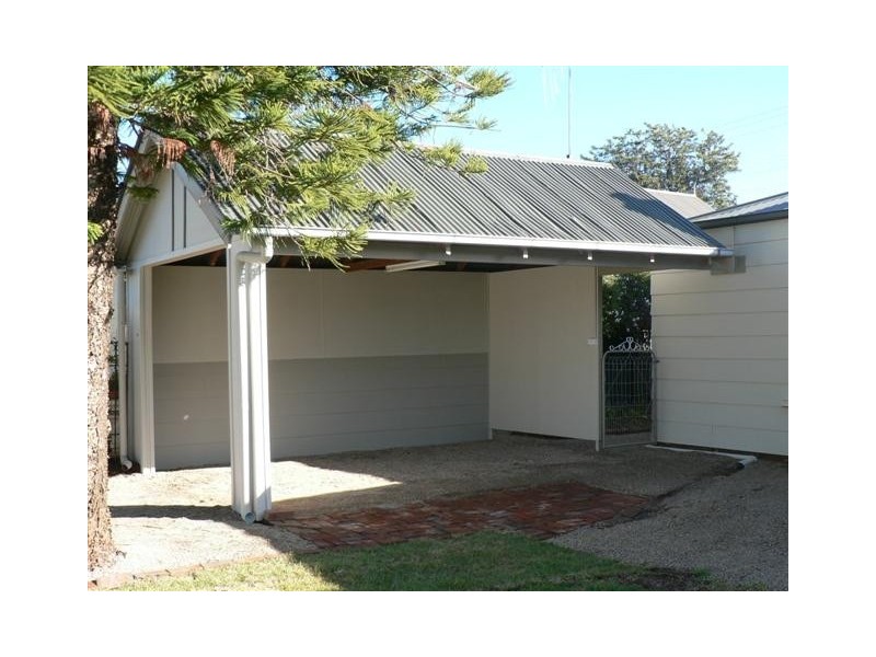 31 Victoria Street, Parkes NSW 2870