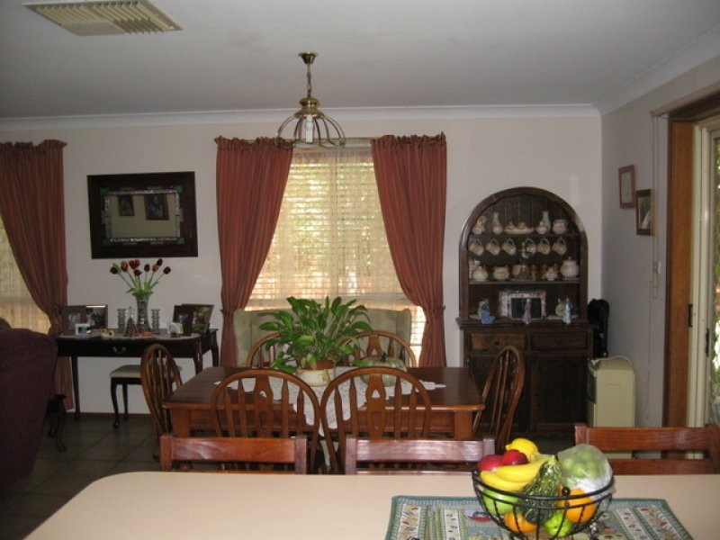 18 Danilenko Street, Parkes NSW 2870