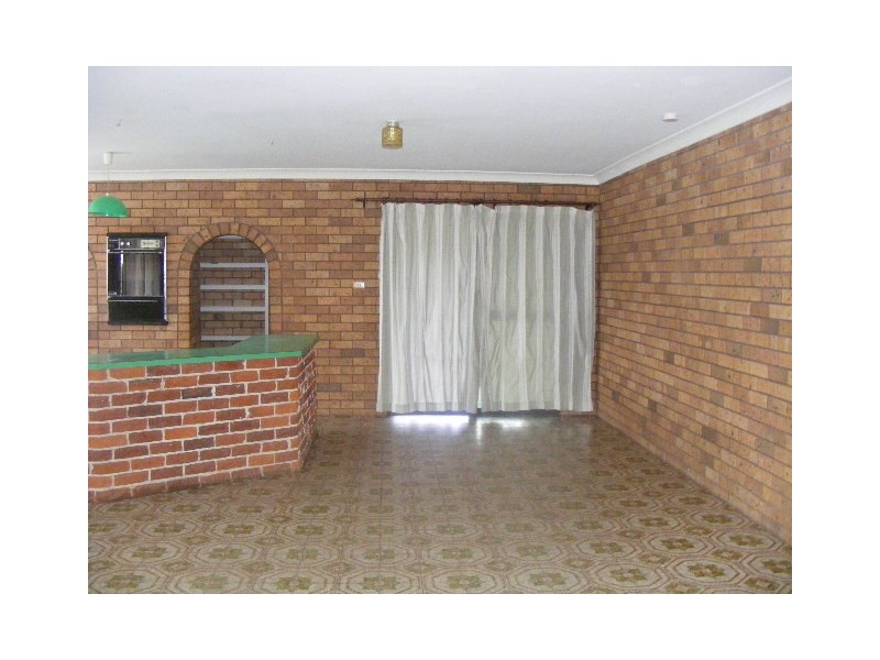 22 Nash Street, Parkes NSW 2870