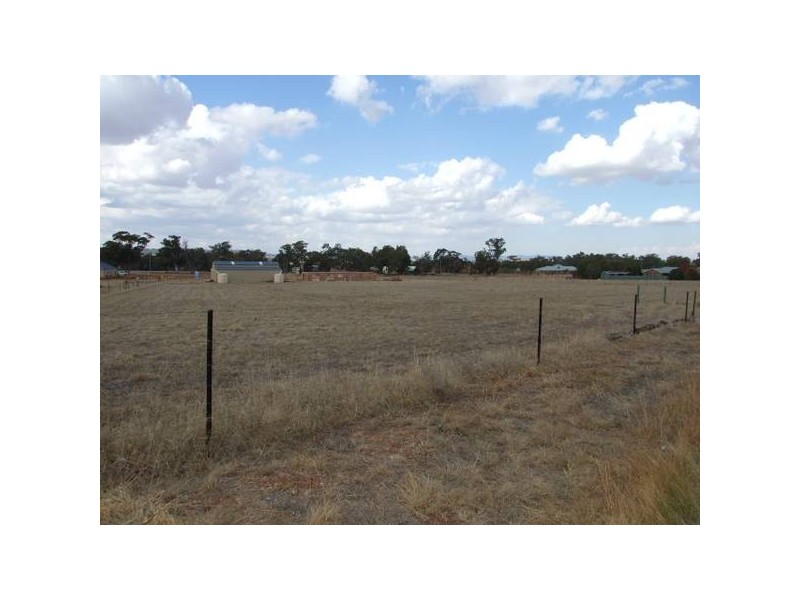 3 Back Yamma Road, Parkes NSW 2870