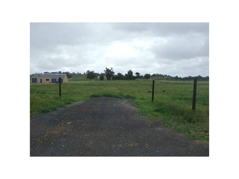 2 Nash Street, Parkes NSW 2870