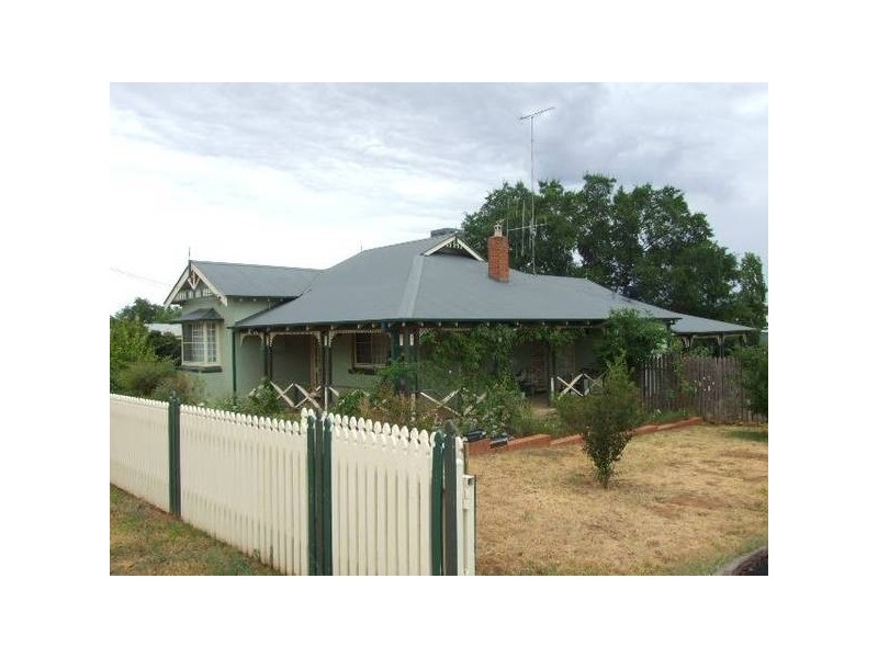 20-22 Woodward Street, Parkes NSW 2870
