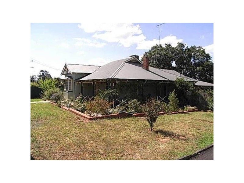 20-22 Woodward Street, Parkes NSW 2870