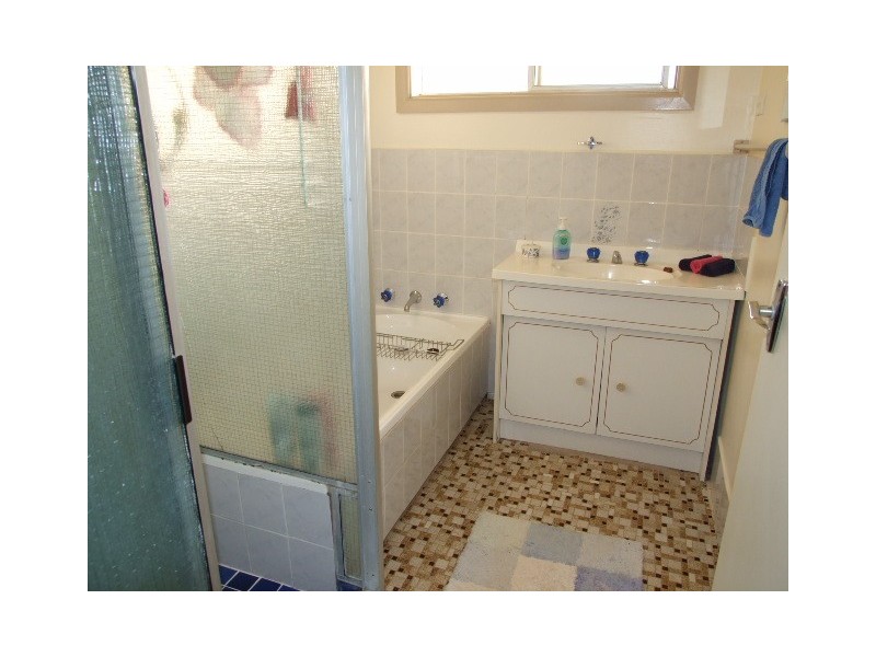 8-10 Park Street, Parkes NSW 2870