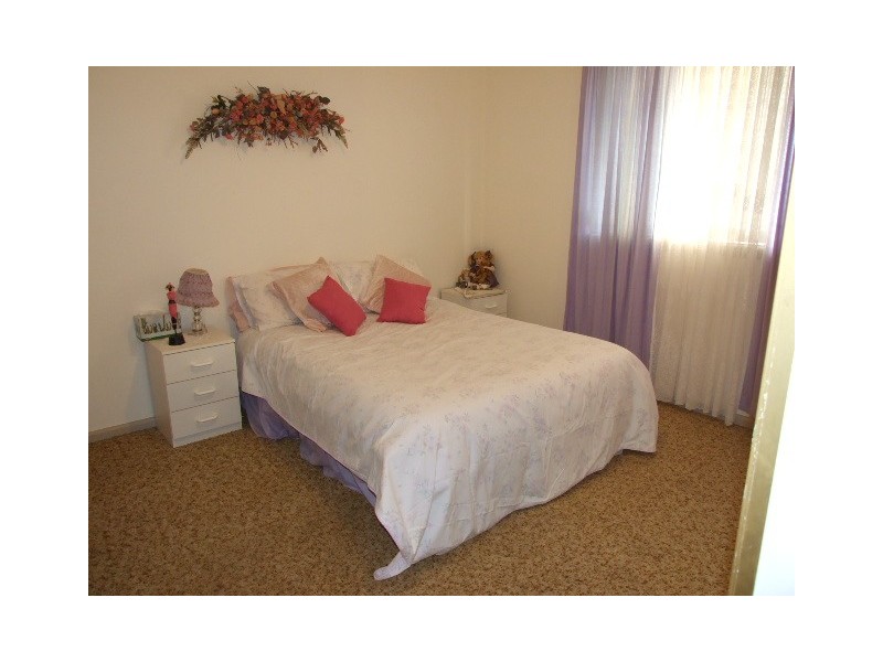 8-10 Park Street, Parkes NSW 2870