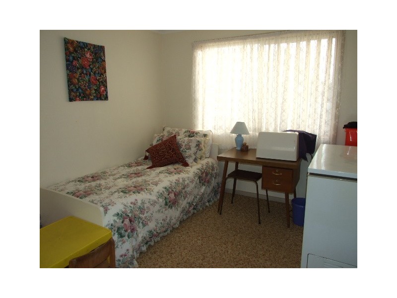 8-10 Park Street, Parkes NSW 2870