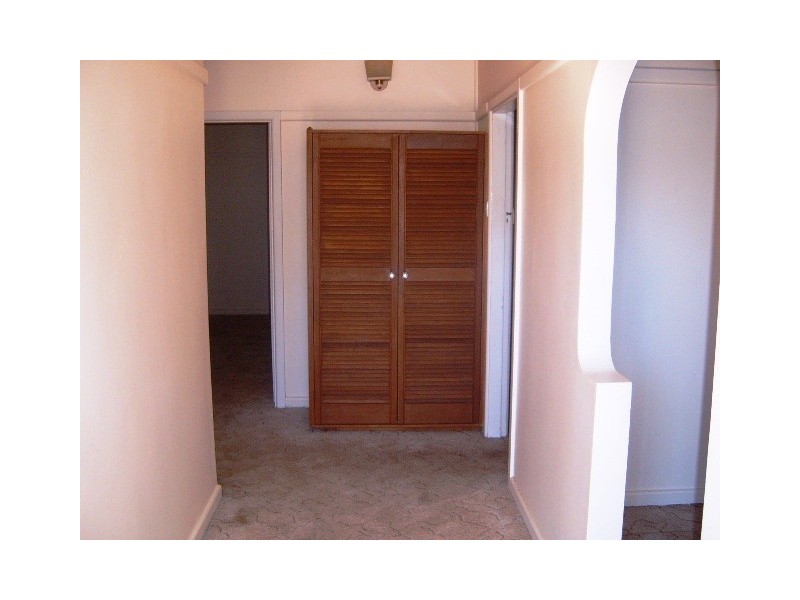 2 Carrington, Parkes NSW 2870