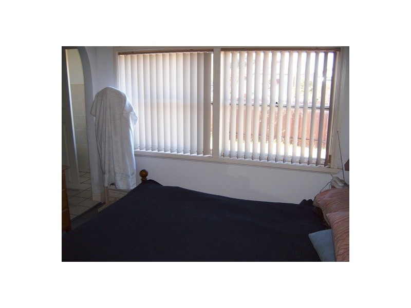 5 Cecile Street, Parkes NSW 2870