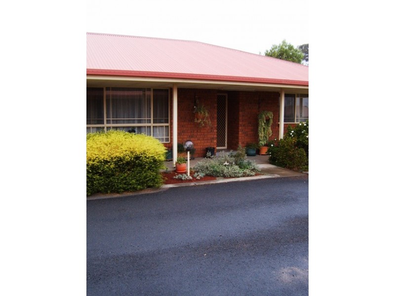 2/16-18 Ebelina Crescent, Parkes NSW 2870