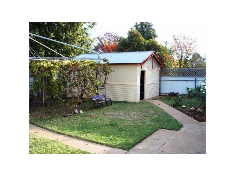 59 Cecile Street, Parkes NSW 2870