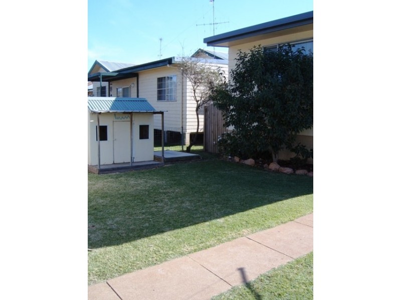 19 Mitchell Street, Parkes NSW 2870