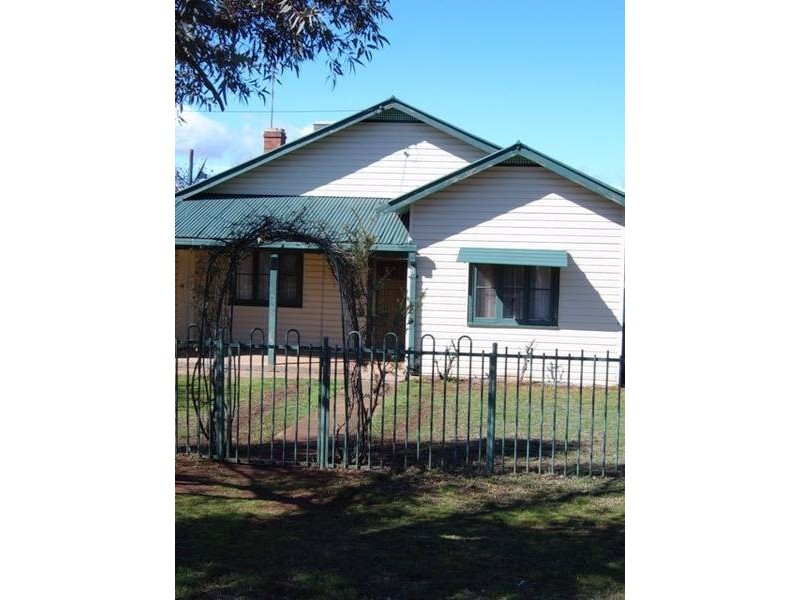 Junction Street, Parkes NSW 2870