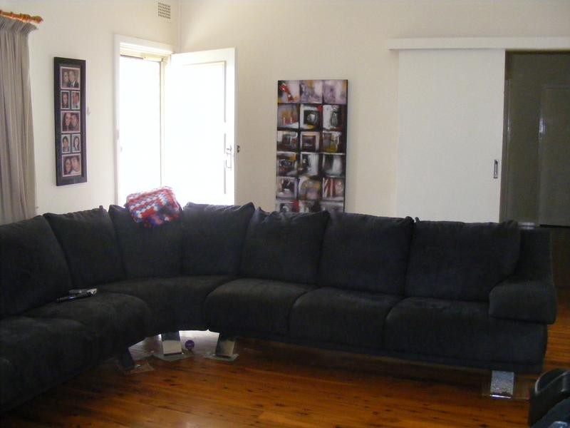 8 Panorama Crescent, Parkes NSW 2870