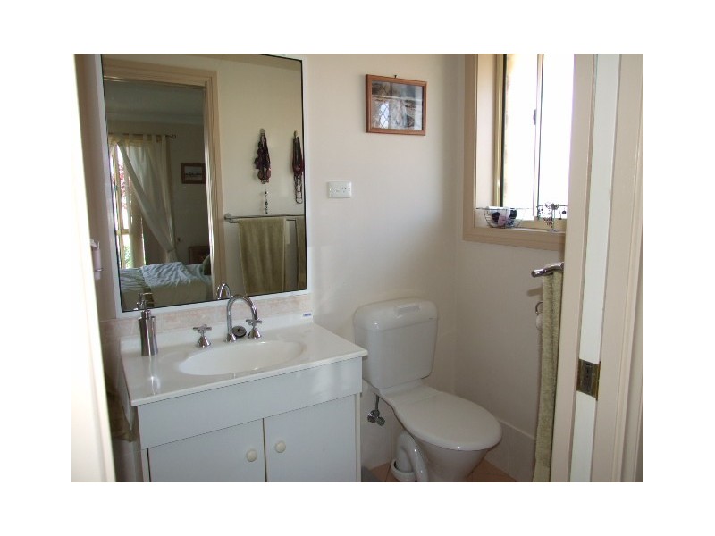 27 Paterson Street, Parkes NSW 2870