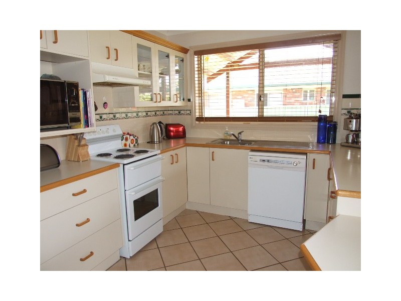 27 Paterson Street, Parkes NSW 2870