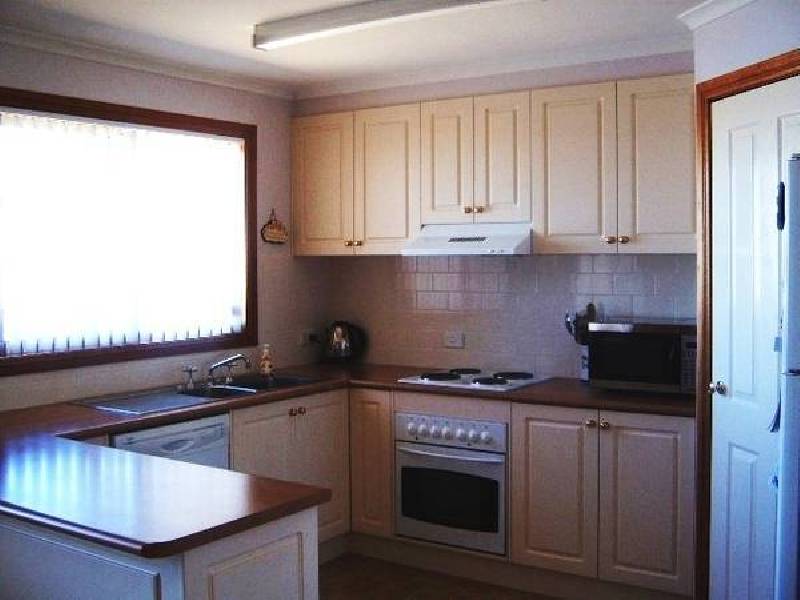 21 Koala Street, Parkes NSW 2870