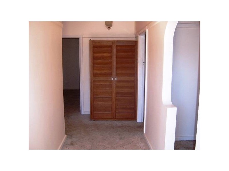 2 Carrington Street, Parkes NSW 2870