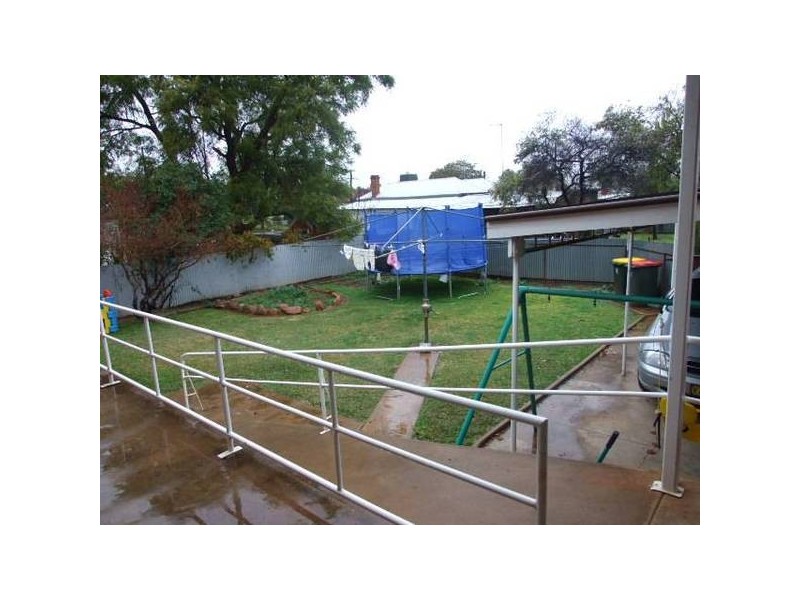 29 Victoria Street, Parkes NSW 2870