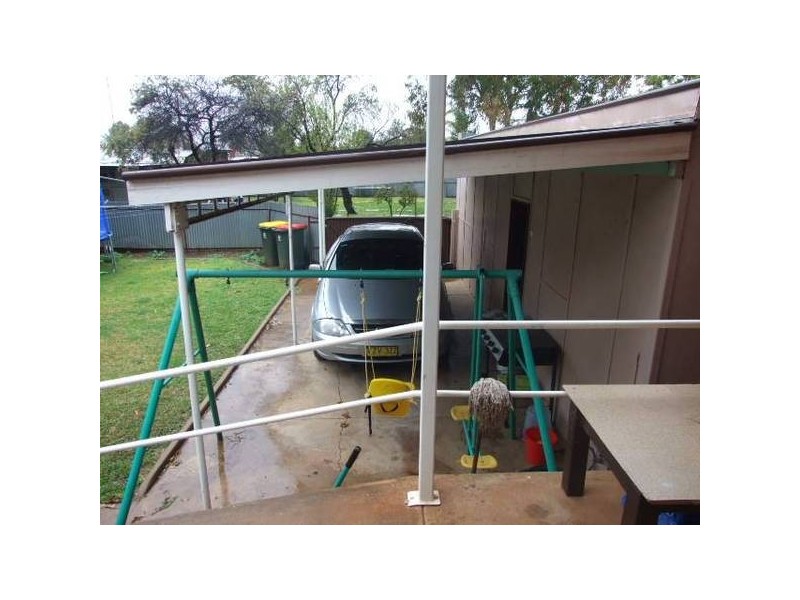 29 Victoria Street, Parkes NSW 2870