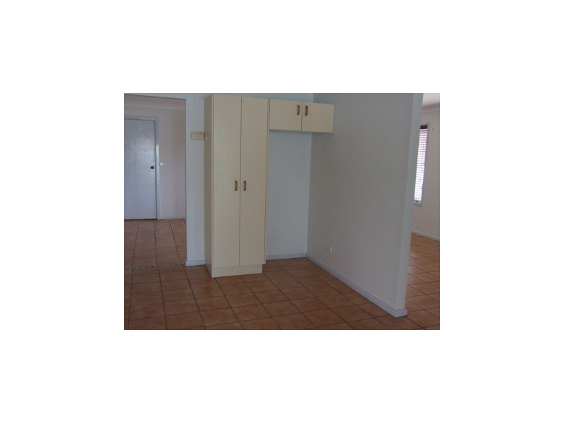 33 Webb Street, Parkes NSW 2870