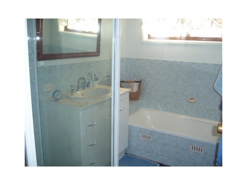 33 Webb Street, Parkes NSW 2870