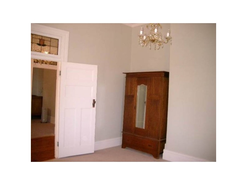 73 Currajong Street, Parkes NSW 2870