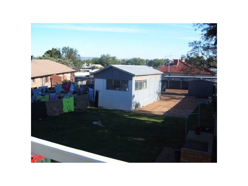 25 Goobang Street, Parkes NSW 2870