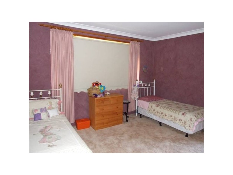 1 Hedgerow Avenue, Parkes NSW 2870